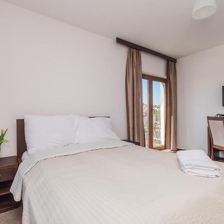 Baltik Park Bed & Breakfast Krynica Morska Exterior foto